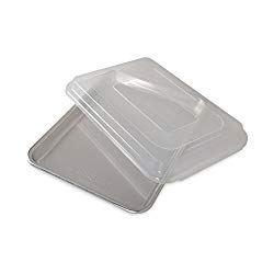Nordic Ware Natural Aluminum Commercial Baker’s Quarter Sheet with Lid