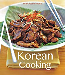 Korean Cooking (The Essential Asian Kitchen)