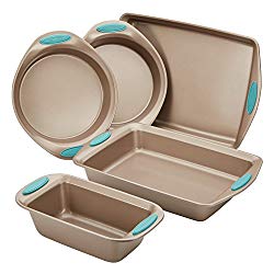 Rachael Ray 46179 Cucina Nonstick Bakeware Set with Grips includes Nonstick Bread Pan, Baking Pan, Cookie Sheet and Cake Pans – 5 Piece, Latte Brown with Agave Blue Handle Grips