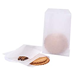 Flat Glassine Waxed Paper Treat Bags 4×6 Semi-Transparent for Bakery Cookies Candies Dessert Chocolate Party Favor, Pack of 100 by Quotidian (4” x 6”)